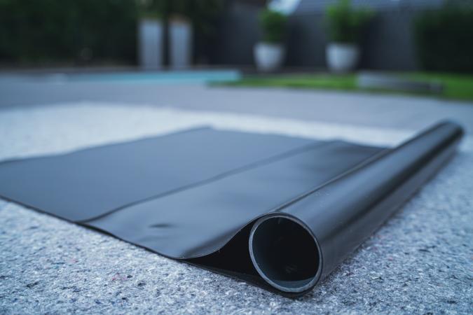 Preview: PVC Teichfolie 1,50 mm schwarz inkl. Teichvlies 300g/m²